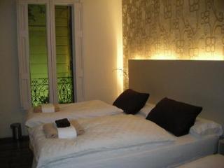Vrabac Guesthouse Barcelona Exteriör bild